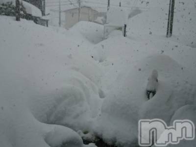 長岡デリヘル 人妻楼　長岡店(ヒトヅマロウ　ナガオカテン) なな(43)の1月9日写メブログ「さっき、除雪中に」