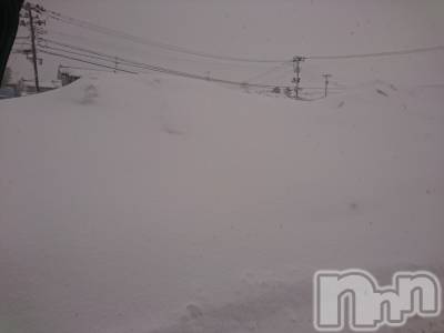 長岡デリヘル 人妻楼　長岡店(ヒトヅマロウ　ナガオカテン) なな(43)の1月29日写メブログ「猛吹雪で雪ですが…」