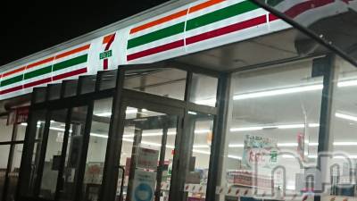 長岡デリヘル 人妻楼　長岡店(ヒトヅマロウ　ナガオカテン) なな(43)の12月24日写メブログ「コンビニの場所」