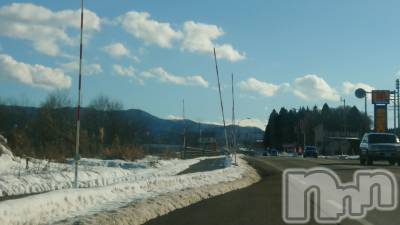 長岡デリヘル 人妻楼　長岡店(ヒトヅマロウ　ナガオカテン) なな(43)の1月1日写メブログ「妙高の国道は」