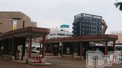 長岡デリヘル 人妻楼　長岡店(ヒトヅマロウ　ナガオカテン) なな(43)の6月21日写メブログ「長岡駅にある！」