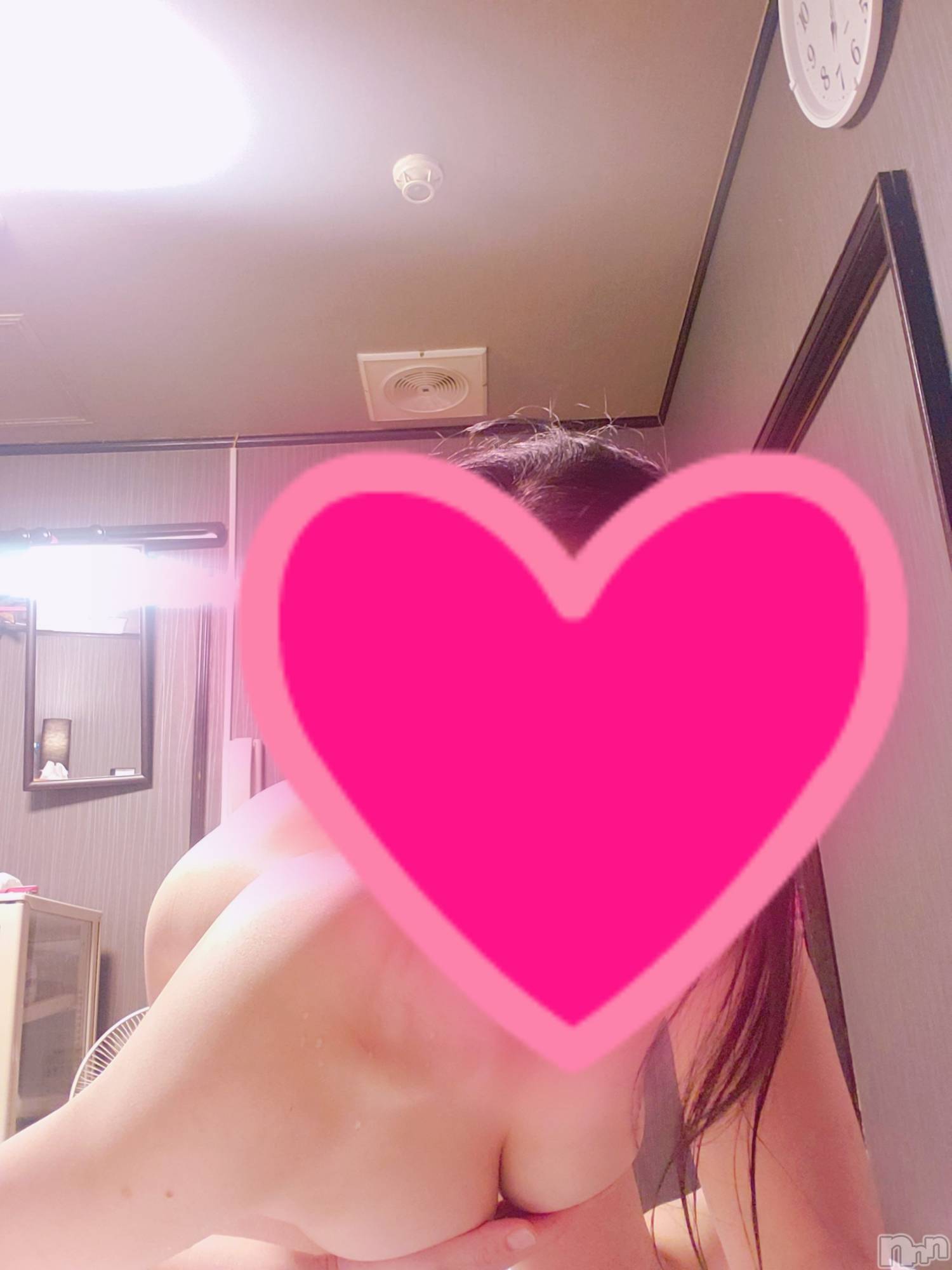 新潟ソープスチュワーデス千春(34)の2021年4月1日写メブログ「こんばんは！」