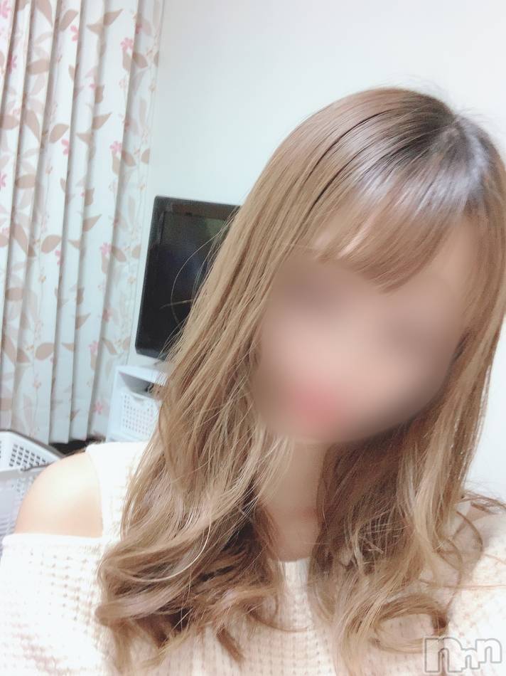 柏崎デリヘル(デリヘルカシワザキ)の2023年6月30日お店速報「エロすぎてごめんなさい///」