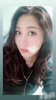 忴 񿴢