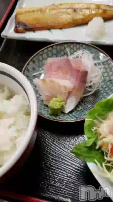 ؤ(*^o^)(^-^*)