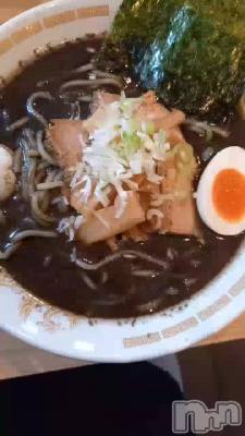 顡̣顼🍜😄