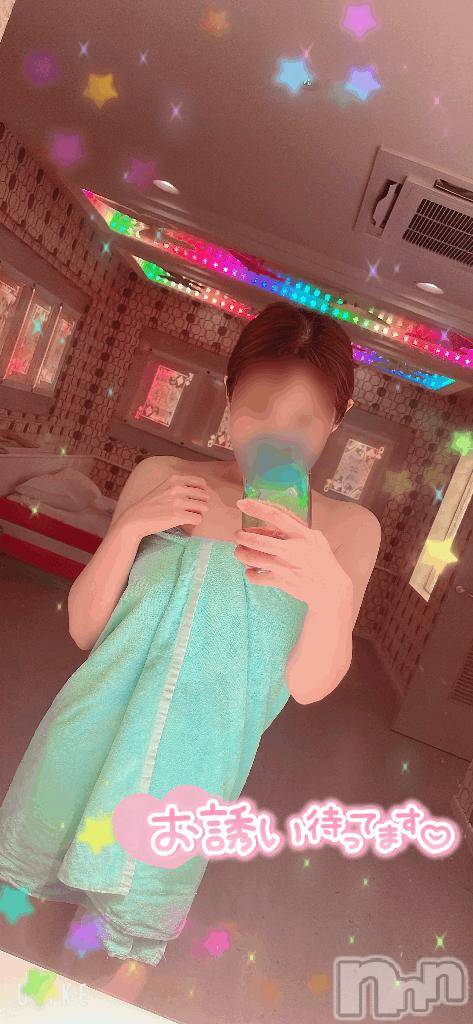新潟デリヘル新潟人妻　2nd Wife(セカンドワイフ)さくら奥様(35)の2026年8月26日写メブログ「🍑🩷」