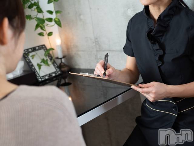 松本発デリヘル(アロマーナ-マツモトシハツ)の2023年10月24日お店速報「先生、急患です♪おちんちんの先から白い血液が...♡今後の空き情報～」