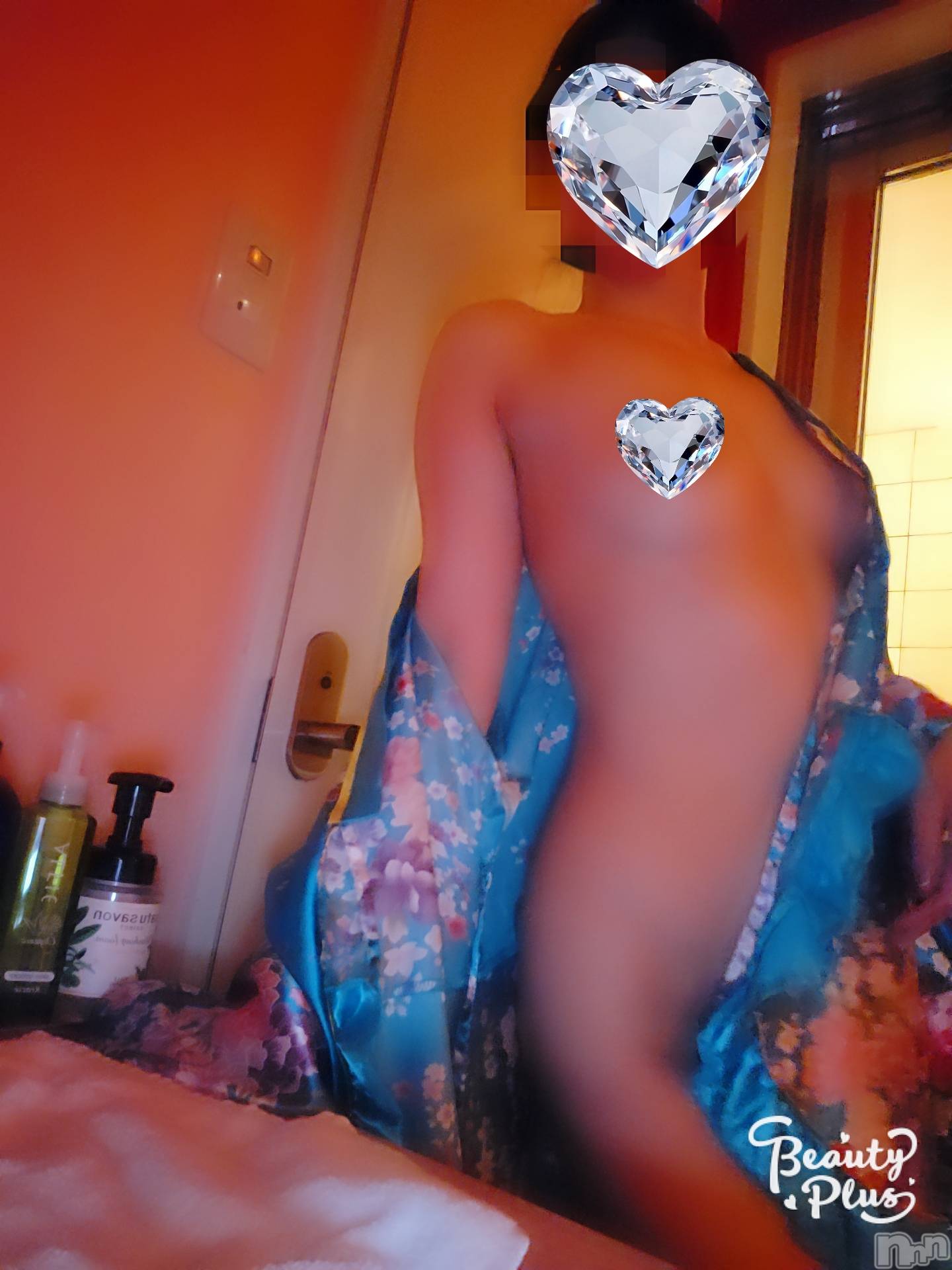 三条デリヘルまぐろさんいらっしゃ～い！-出稼ぎ0！地元の痴女専門店-(マグロサンイラッシャ～イ)ゆり(35)の2025年11月12日写メブログ「重ねてる間も！！」