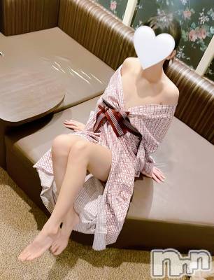 新潟デリヘルの2026年4月7日お店速報「【14時～】ロリカワすず唾液たっぷりフェラ昇天確定」