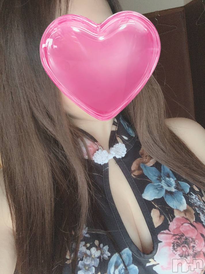 新潟デリヘルの2025年11月2日お店速報「13時半~まったり大人のエロいづみ14時すず16時めあ」