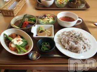 上越デリヘル 上越風俗出張アロママッサージ(ジョウエツフウゾクシュッチョウアロママッサージ) まどか★(35)の11月12日写メブログ「仕事も食事もバランス大事♪」