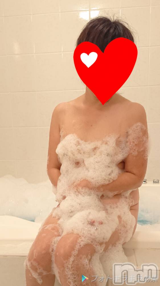 上越人妻デリヘルらぶ妻　～新潟の人妻が集う店～(ラブツマ) 【お得妻】渡辺かな★即尺◎(49)の9月15日写メブログ「夜ゎまだまだこれからですょ(o´艸`)」