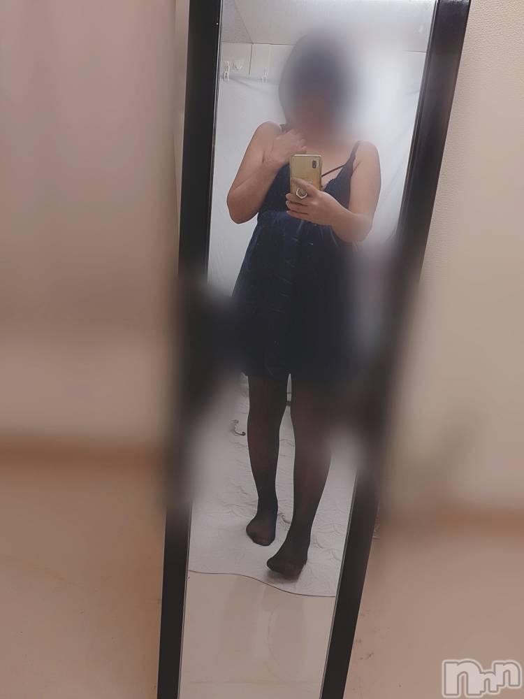上越人妻デリヘルらぶ妻　～新潟の人妻が集う店～(ラブツマ) 【お得妻】渡辺かな★即尺◎(49)の12月23日写メブログ「すみません💦本日、お休みしますm(*_ _)m」