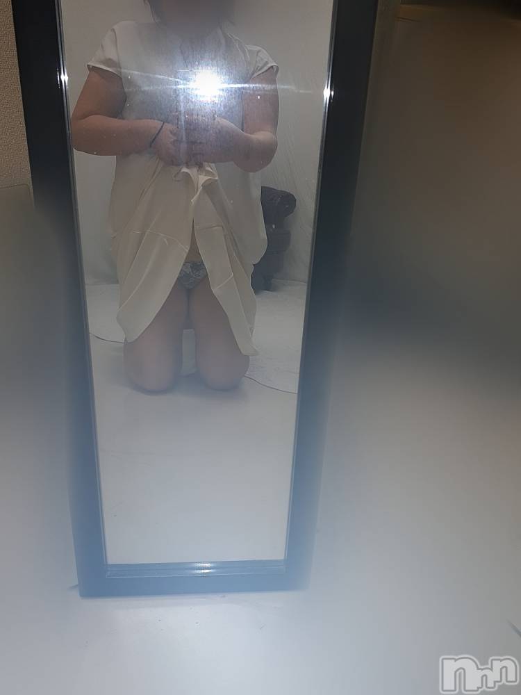 上越人妻デリヘルらぶ妻　～新潟の人妻が集う店～(ラブツマ) 【お得妻】渡辺かな★即尺◎(49)の5月31日写メブログ「何して遊ぶ❓」