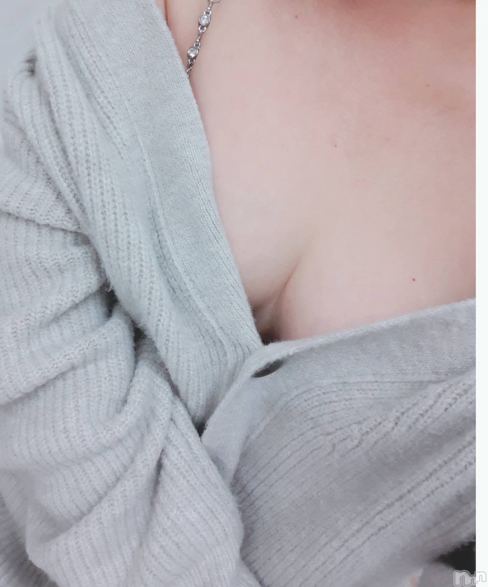 上越人妻デリヘルらぶ妻　～新潟の人妻が集う店～(ラブツマ)【お得妻】渡辺かな★即尺◎(49)の2024年12月31日写メブログ「本日ラスト出勤‼️」