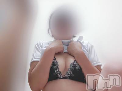 上越デリヘル らぶ妻　～新潟の人妻が集う店～(ラブツマ) 【お得妻】渡辺かな★即尺◎(49)の10月25日写メブログ「急遽、出勤します‪(  . .)