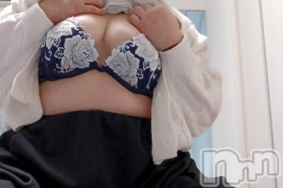 上越デリヘル らぶ妻　～新潟の人妻が集う店～(ラブツマ) 【お得妻】渡辺かな★即尺◎(49)の1月9日写メブログ「実はこっそり|ω◉`)出てました」