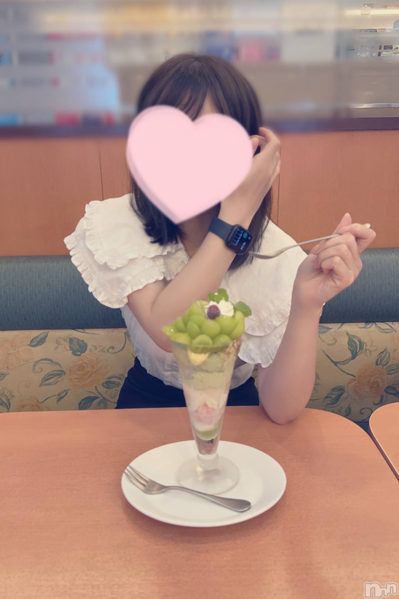 新潟デリヘルMinx(ミンクス)萌奈(28)の2023年9月28日写メブログ「今月のパフェ活！」