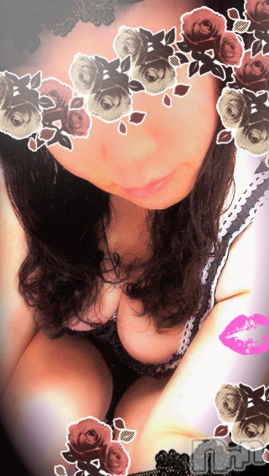 長野人妻デリヘル恋のリフレイン(コイノリフレイン)ひかる(31)の2017年11月18日写メブログ「あったかくしてね♪」
