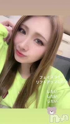 (   ᷇࿀ ᷆  )