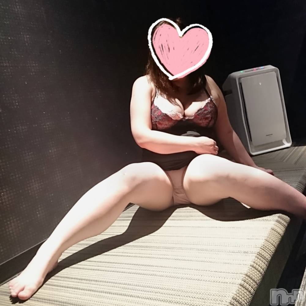 松本発ぽっちゃり癒し姫 松本店(イヤシヒメマツモトテン) 【B】愛原美波(45)の4月4日写メブログ「美波は従順なペットに…」
