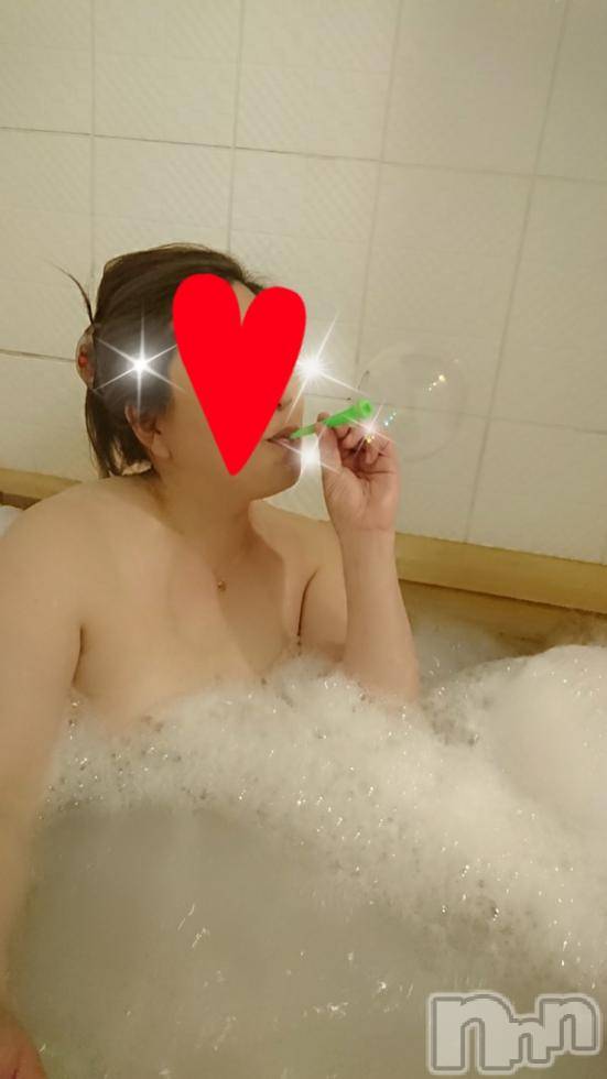 松本発ぽっちゃり癒し姫 松本店(イヤシヒメマツモトテン) 【B】愛原美波(45)の5月16日写メブログ「フィーリング。」