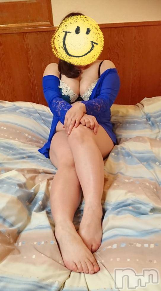 松本発ぽっちゃり癒し姫 松本店(イヤシヒメマツモトテン) 【B】愛原美波(45)の5月14日写メブログ「無意識オナニー。」