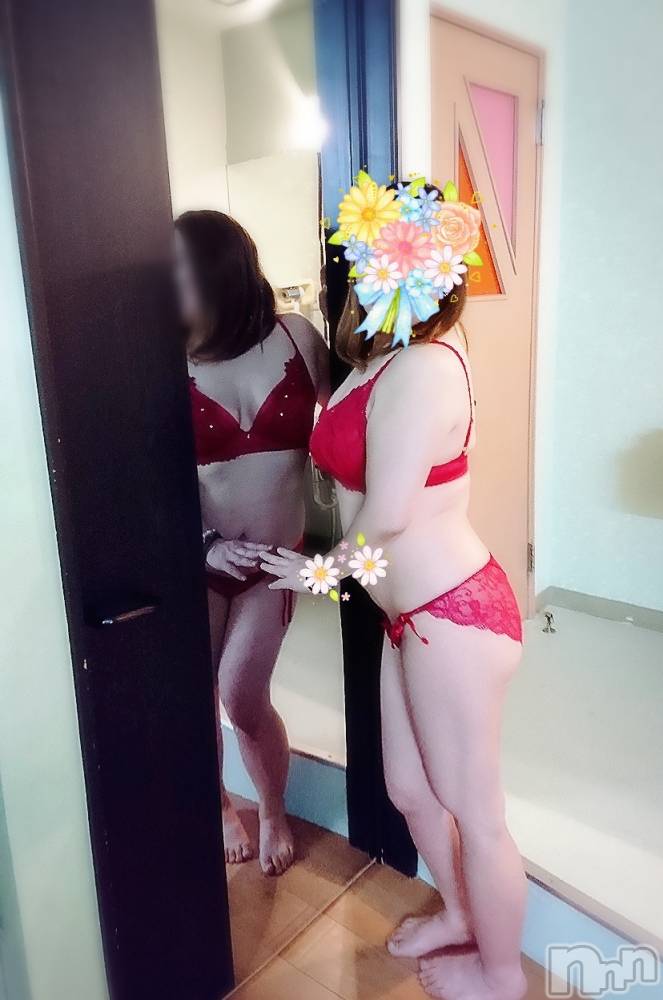 松本発ぽっちゃり癒し姫 松本店(イヤシヒメマツモトテン) 【B】愛原美波(45)の10月23日写メブログ「抱きたいって」