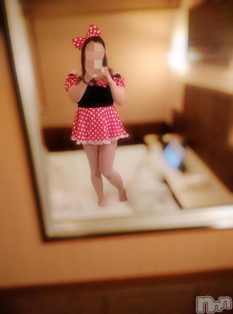 松本発ぽっちゃり癒し姫 松本店(イヤシヒメマツモトテン) 【B】愛原美波(45)の11月9日写メブログ「悩殺の街で待ち合わせ…🩷」