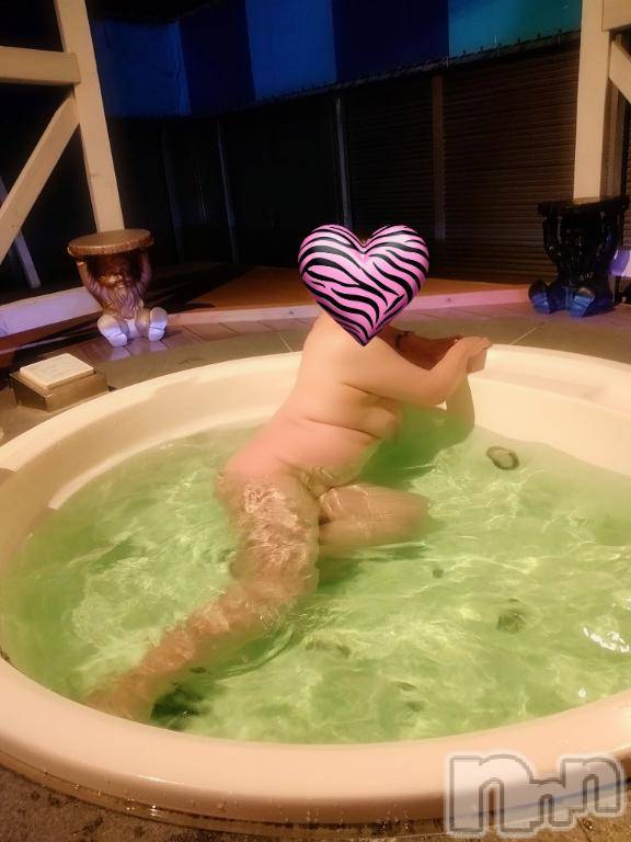 松本発ぽっちゃり癒し姫(イヤシヒメ) 【B】愛原美波(44)の4月26日写メブログ「5年前のわたしに話しかけてみる…」