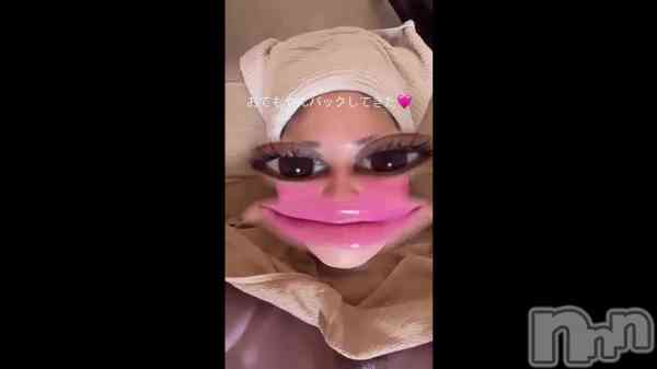 &#x1F9D6;&#x200D;&#xFE0F;