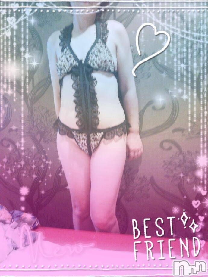 長岡デリヘル人妻楼　長岡店(ヒトヅマロウ　ナガオカテン) みえ(43)の7月22日写メブログ「出勤中です♪暑いですね」