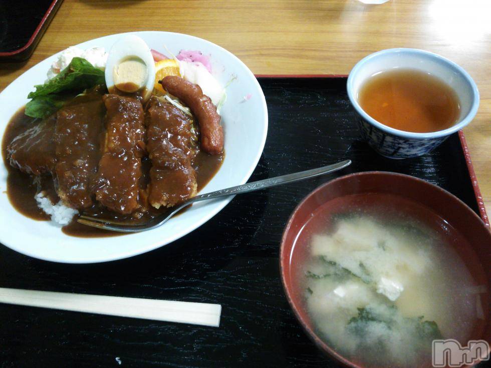 長岡デリヘル人妻楼　長岡店(ヒトヅマロウ　ナガオカテン)みえ(43)の2017年10月7日写メブログ「こんにちは!!」