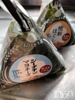 上越デリヘル 上越風俗出張アロママッサージ(ジョウエツフウゾクシュッチョウアロママッサージ) しおん★(35)の5月30日写メブログ「真珠でびっくり☆ありがとう(^^)/」