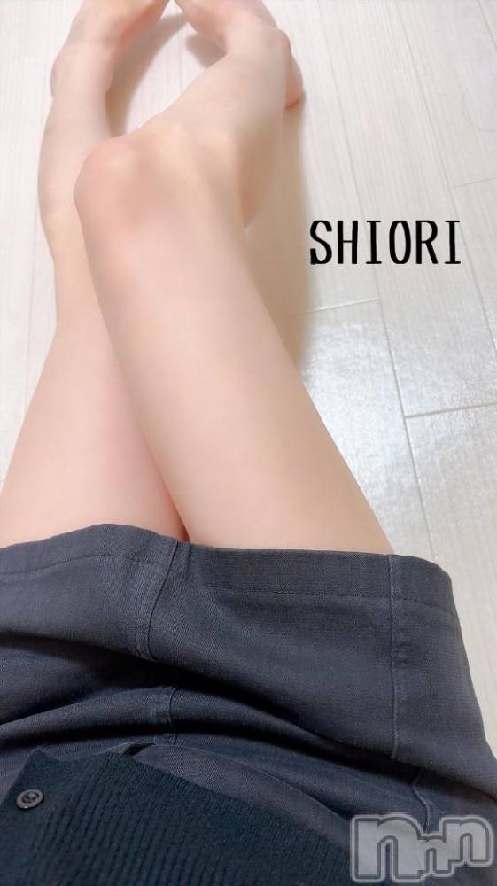 新潟デリヘルMinx(ミンクス) 詩織(26)の10月11日写メブログ「🤍見納め🤍」
