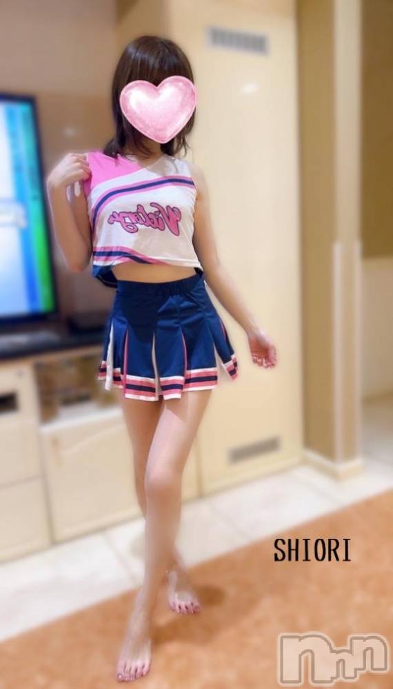 新潟デリヘルMinx(ミンクス) 詩織(26)の10月12日写メブログ「🤍すんごく🤍」