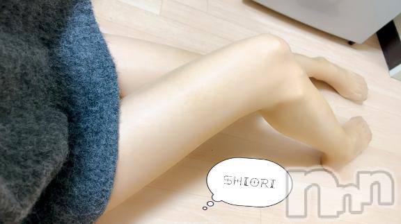 新潟デリヘルMinx(ミンクス)詩織(24)の2025年2月1日写メブログ「♡夜更かし♡」