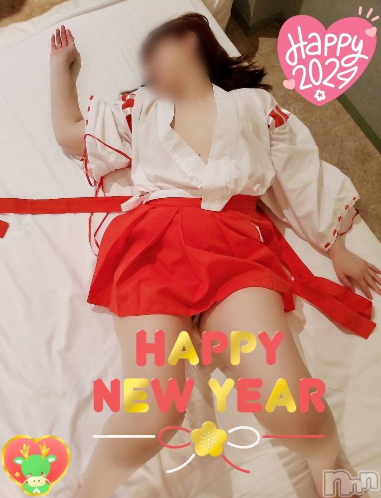 上越デリヘルらぶ妻　～新潟の人妻が集う店～(ラブツマ) 一之瀬かおり★おっとり巨尻(39)の1月2日写メブログ「🎍明けましておめでとうございます🎍」