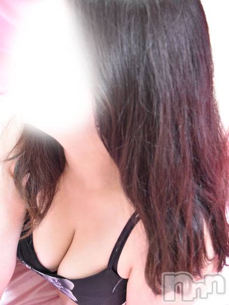 松本発人妻デリヘル(マツモトヒトヅマタイ)の2019年4月3日お店速報「3日(12時)新社会人」