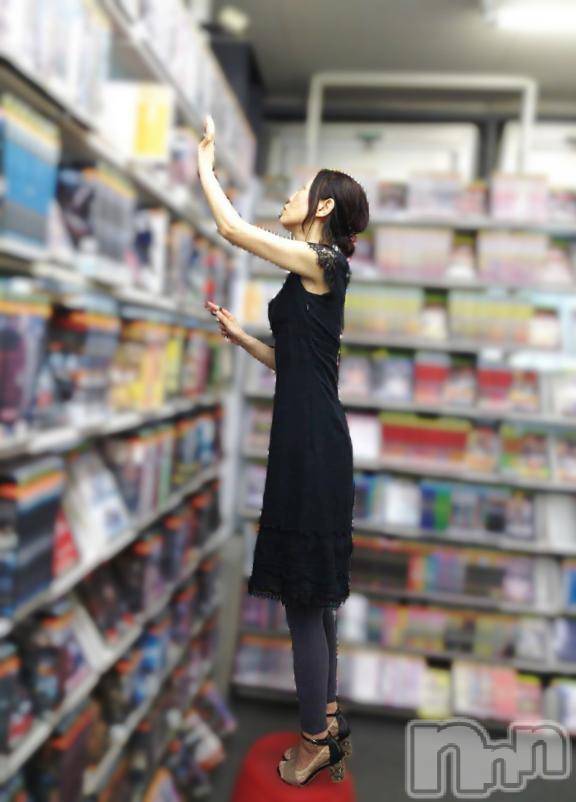 新潟人妻デリヘル新潟人妻　2nd Wife(セカンドワイフ) さき奥様(46)の6月6日写メブログ「ﾑﾗﾑﾗ我慢しないで？」