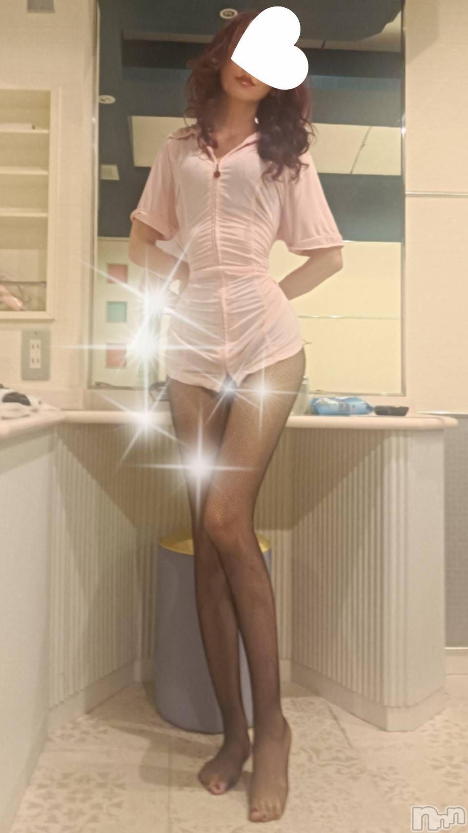 新潟人妻デリヘル新潟人妻　2nd Wife(セカンドワイフ)さき奥様(46)の2024年11月4日写メブログ「ﾑﾗﾑﾗだよ？」