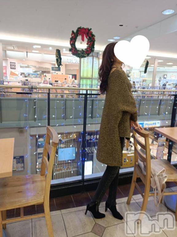 新潟人妻デリヘル新潟人妻　2nd Wife(セカンドワイフ)さき奥様(46)の2024年12月18日写メブログ「温めてね？」