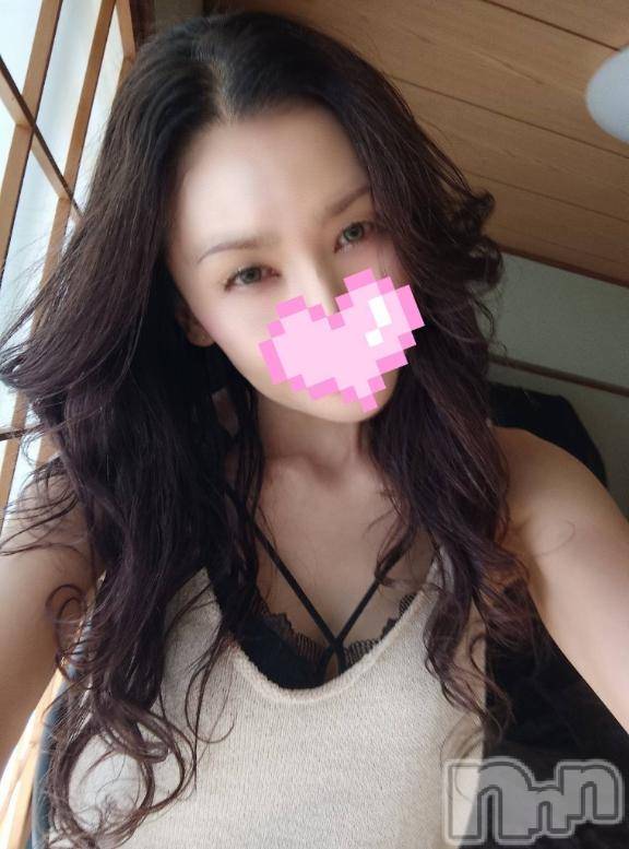 新潟人妻デリヘル新潟人妻　2nd Wife(セカンドワイフ)さき奥様(46)の2025年7月26日写メブログ「週末ですね♪」
