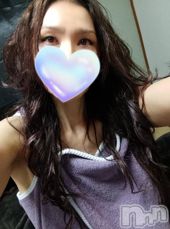 新潟デリヘル新潟人妻　2nd Wife(セカンドワイフ)さき奥様(46)の2025年11月3日写メブログ「連休の締めは…♥」