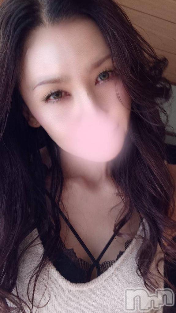 新潟デリヘル新潟人妻　2nd Wife(セカンドワイフ)さき奥様(46)の2026年1月12日写メブログ「成人の日♥」