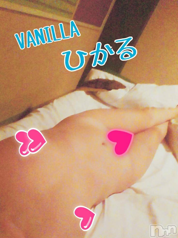 松本発デリヘルVANILLA(バニラ) ひかる(20)の7月25日写メブログ「出勤しました～(ﾉ)`ω´(ヾ)」