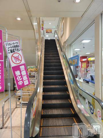 新潟デリヘル奥様特急 新潟店(オクサマトッキュウニイガタテン) ゆかり(27)の10月22日写メブログ「三条ワシントンホテルの本指様」