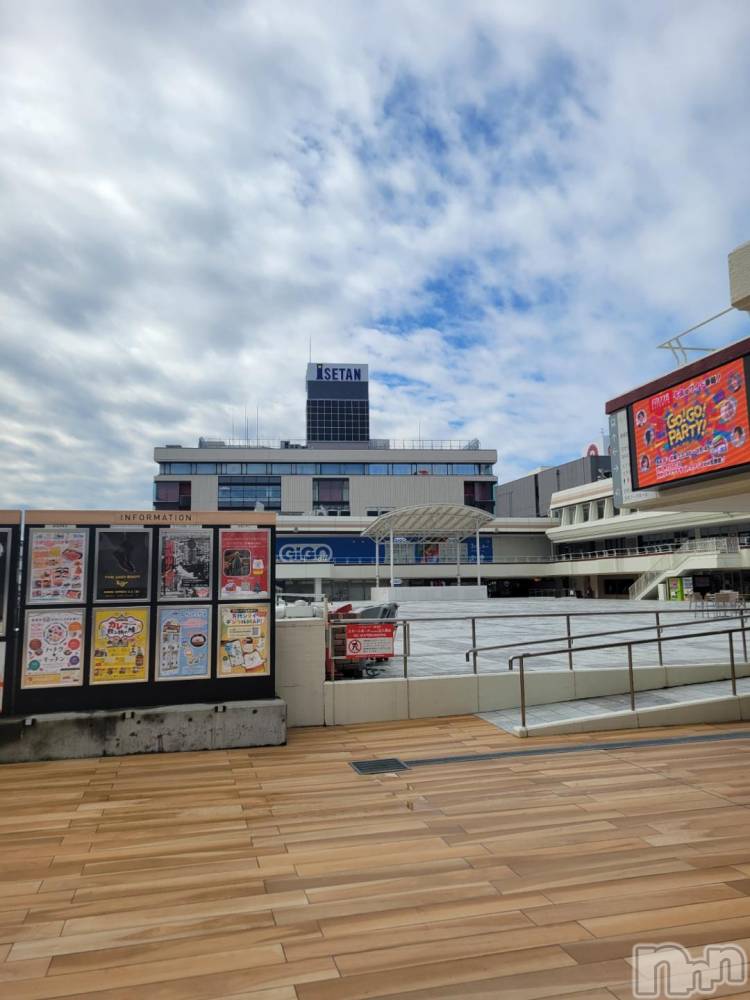新潟デリヘル奥様特急 新潟店(オクサマトッキュウニイガタテン) ゆかり(29)の11月6日写メブログ「おはようございます」