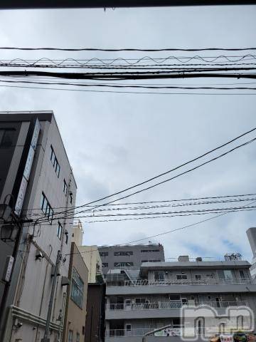 新潟デリヘル奥様特急 新潟店(オクサマトッキュウニイガタテン)ゆかり(29)の2022年4月22日写メブログ「出勤」